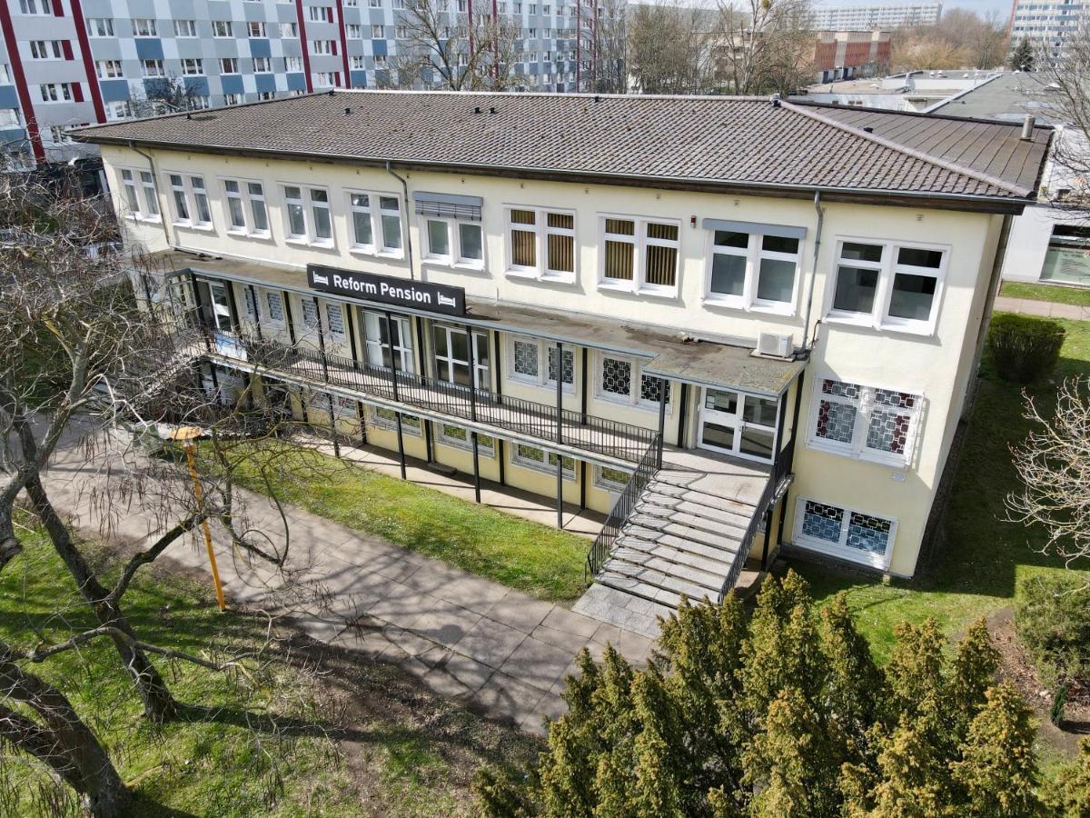 Reform Pension Магдебург Экстерьер фото
